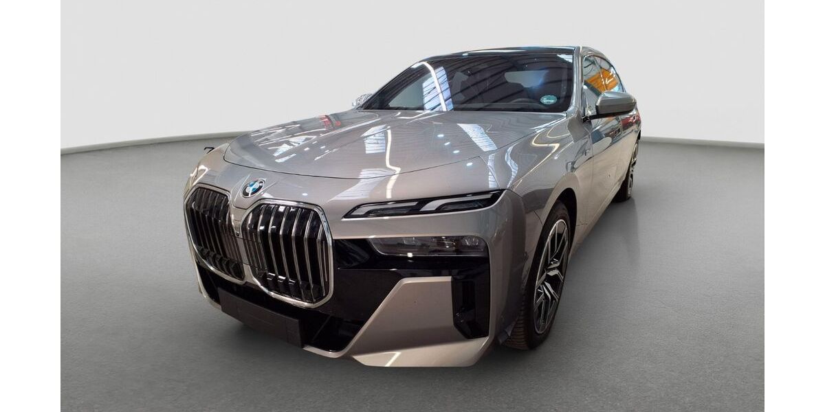 BMW 740 24.000 km 103.900 &euro; Mühlhausen 69242