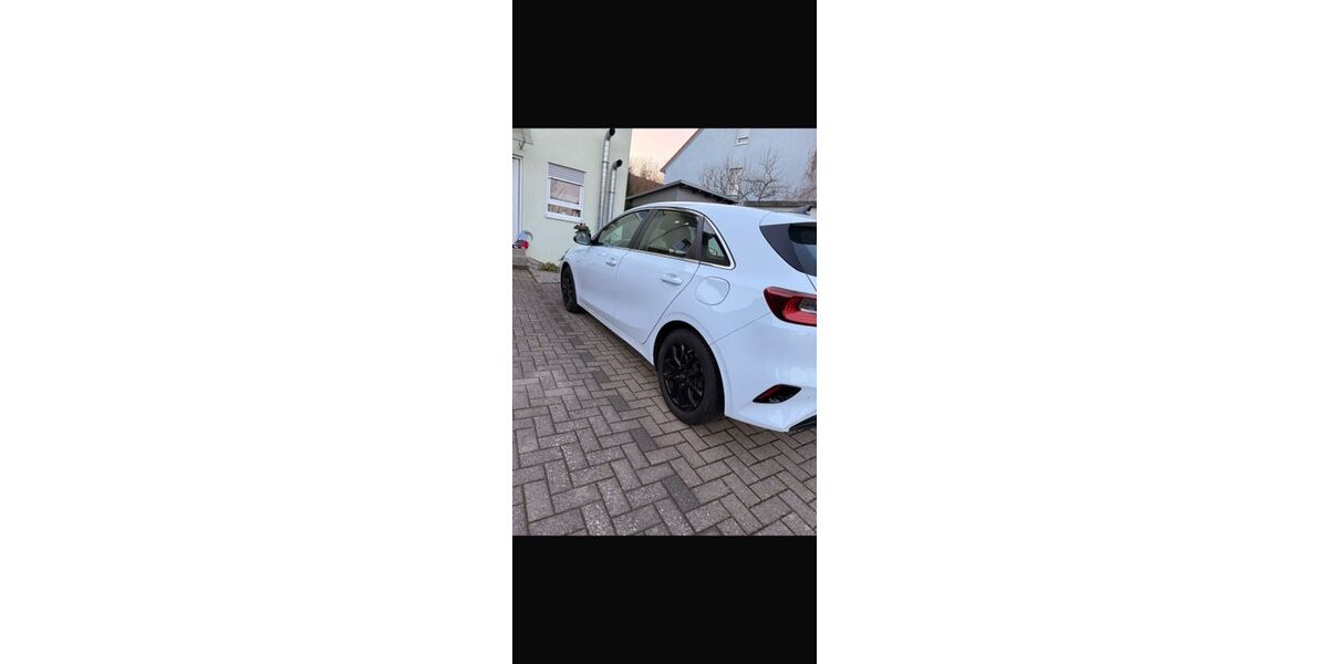 Kia ceed / Ceed 120.000 km 14.300 &euro; Ölbronn 75248