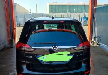 Opel Zafira Tourer 197.000 km 4.300 &euro; Neckarsulm 74172