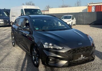 Ford Focus 72.000 km 12.999 &euro; Sachsenheim 74343