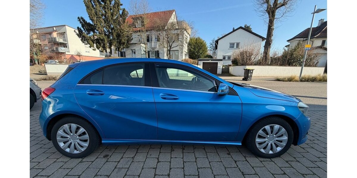 Mercedes-Benz A 180 BlueEFFICIENCY Style Navi 150.000 km 7.490 &euro; Neckarsulm 74172