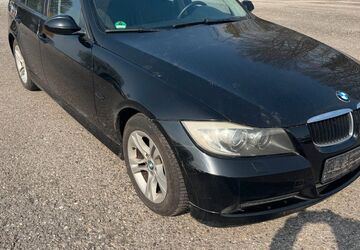 BMW 320 275.896 km 2.450 &euro; Untergruppenbach 74199