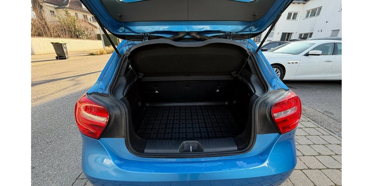 Mercedes-Benz A 180 BlueEFFICIENCY Style Navi 150.000 km 7.490 &euro; Neckarsulm 74172