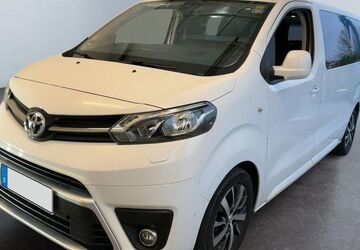 Toyota Proace (Verso) 69.134 km 31.999 &euro; Bietigheim-Bissingen 74321