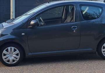 Toyota Aygo 70.000 km 3.500 &euro; Neckarsulm 74172