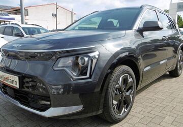Kia Niro 13.000 km 36.930 &euro; St. Leon-Rot OT Rot 68789