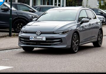 VW Golf 15.800 km 29.980 &euro; Bretten 75015