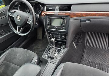 Skoda Superb 268.980 km 8.499 &euro; Pfaffenhofen 74397