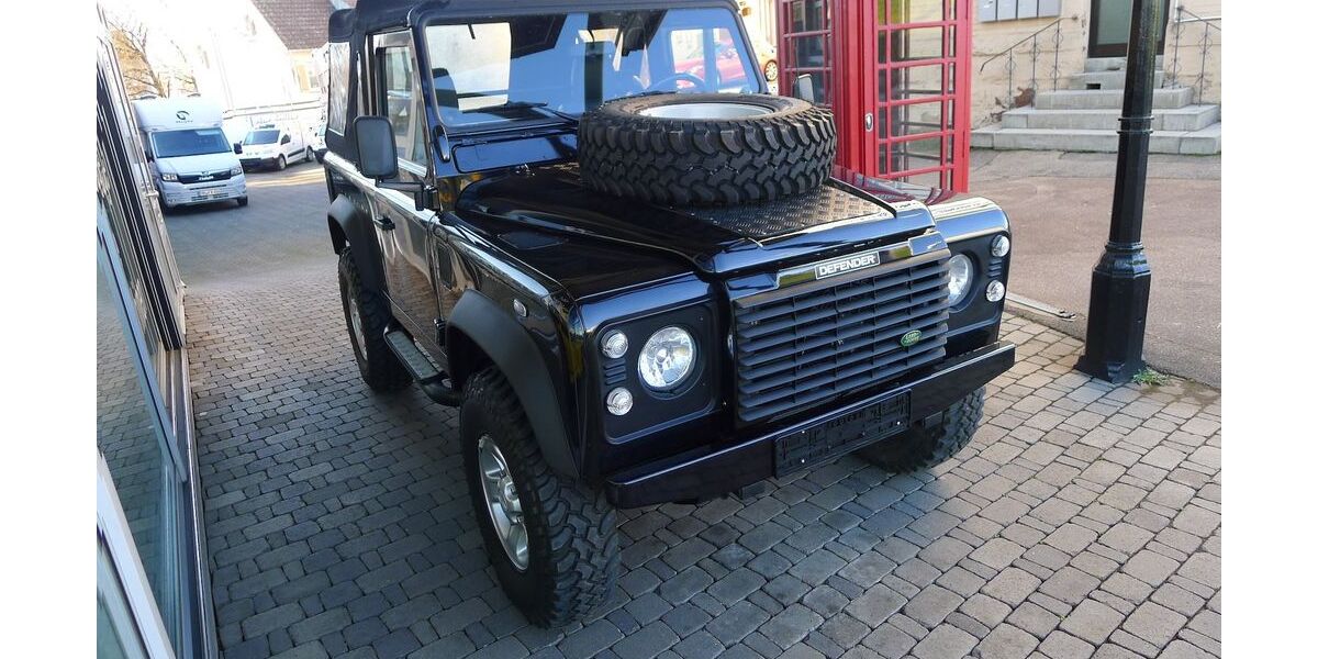 Land Rover Defender 55.000 km 49.900 &euro; Heilbronn 74076