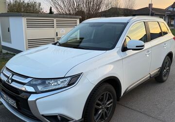 Mitsubishi Outlander 83.500 km 13.899 &euro; Ilsfeld 74360