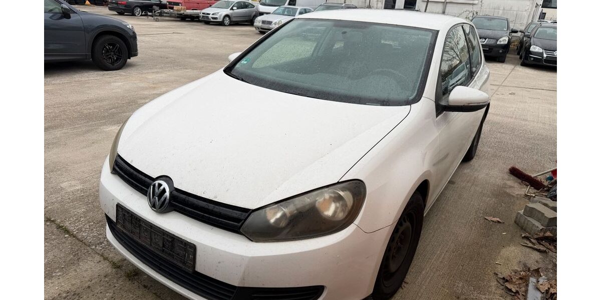 VW Golf 338.000 km 1.500 &euro; Bruchsal 76646