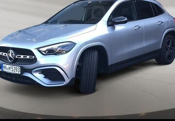 Mercedes-Benz GLA 200 29.065 km 41.879 &euro; Neckarsulm-Obereisesheim 74172