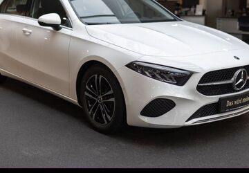 Mercedes-Benz A 200 12.298 km 31.950 &euro; Kraichtal 76703