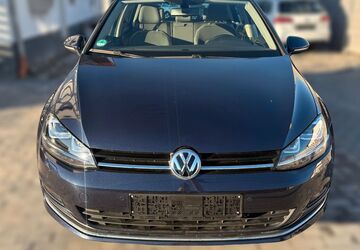 VW Golf 55.052 km 15.200 &euro; Pfaffenhofen 74397