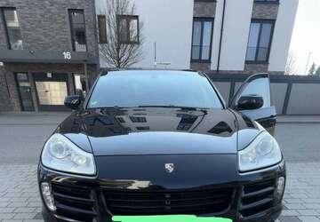 Porsche Cayenne 346.000 km 8.999 &euro; Oberderdingen 75038