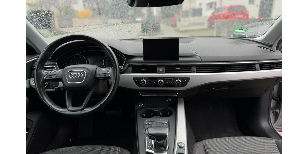 Audi A4 Avant 2.0 TDI S-Tronic Navi AHK 148.000 km 14.990 &euro; Neckarsulm 74172