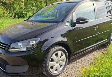 VW Touran 156.200 km 7.700 &euro; Ilsfeld 74360
