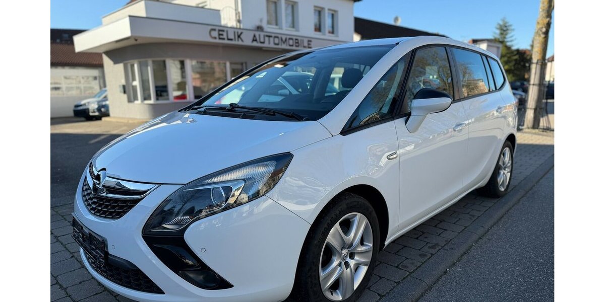 Opel Zafira Tourer Business Edition Navi 1. Hand 114.000 km 9.490 &euro; Neckarsulm 74172