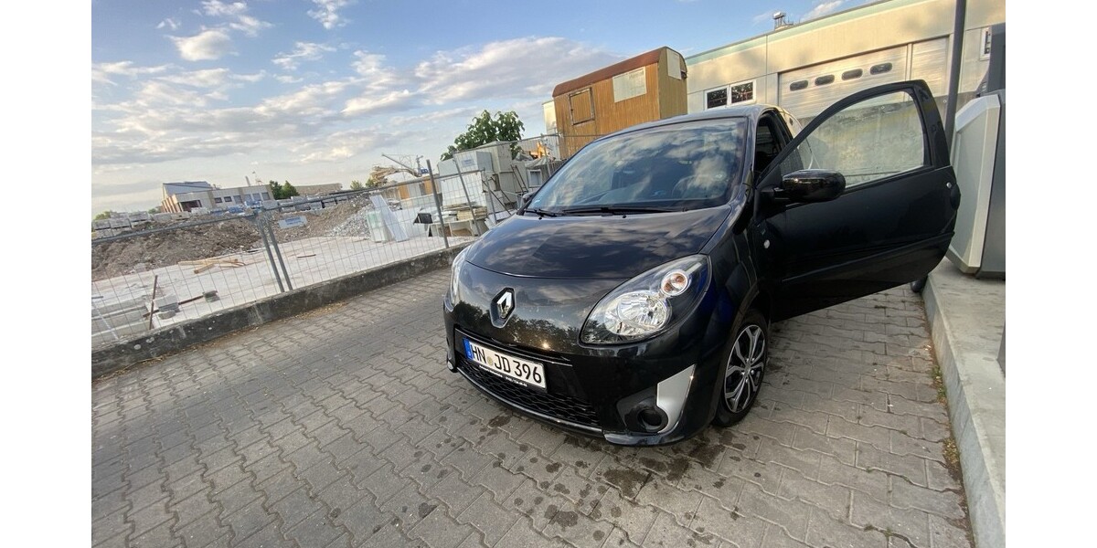 Renault Twingo 143.000 km 2.400 &euro; Heilbronn 74072