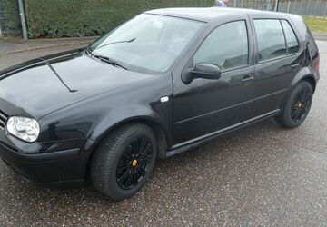 VW Golf 70.000 km 4.790 &euro; Mühlacker 75417