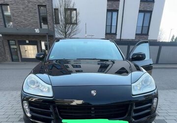 Porsche Cayenne 346.000 km 8.999 &euro; Oberderdingen 75038