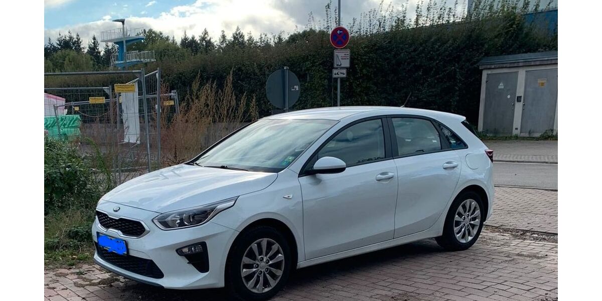 Kia ceed / Ceed 68.000 km 13.400 &euro; Forst 76694