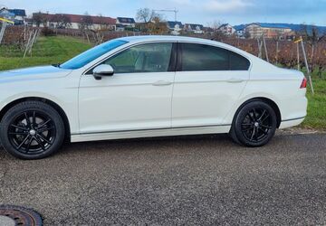 VW Passat 232.000 km 12.900 &euro; Östringen 76684