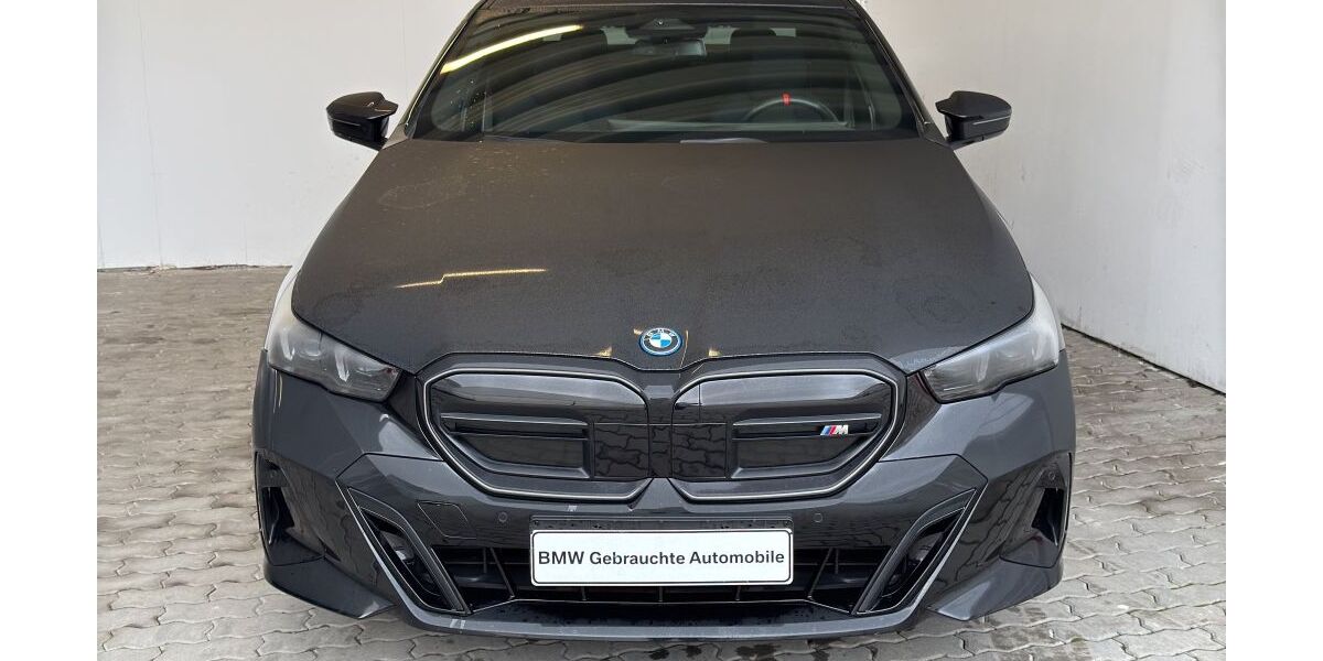 BMW i5 24.920 km 65.970 &euro; Heilbronn 74076