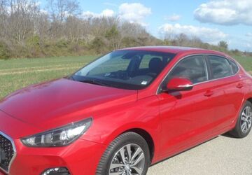Hyundai i30 62.000 km 14.700 &euro; Weingarten 76356