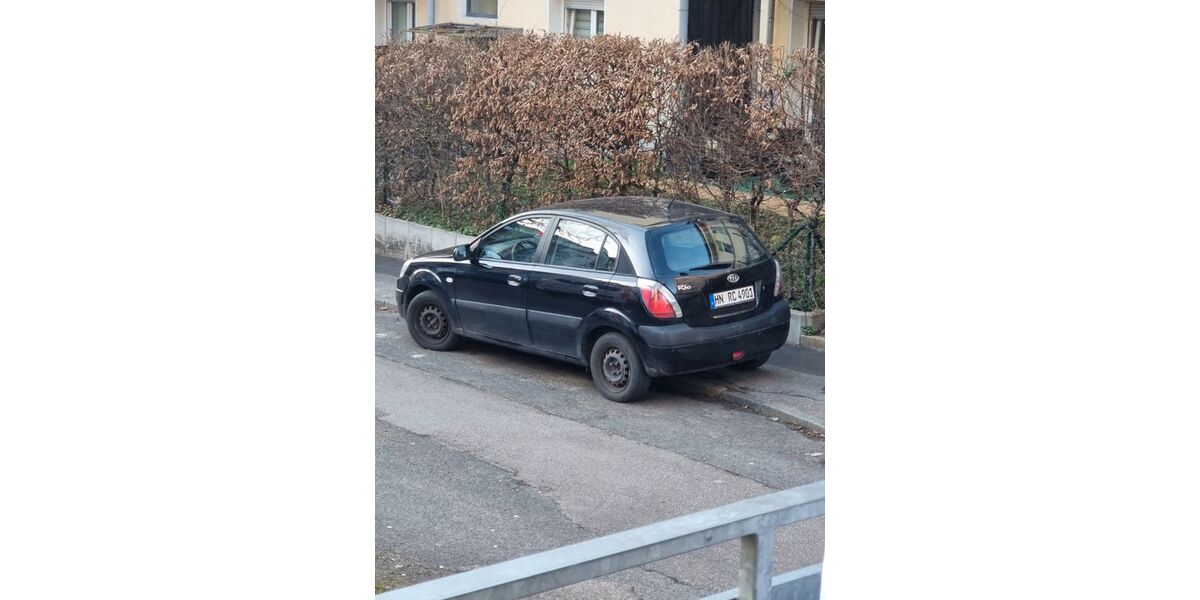 Kia Rio 151.000 km 1.650 &euro; Heilbronn 74076