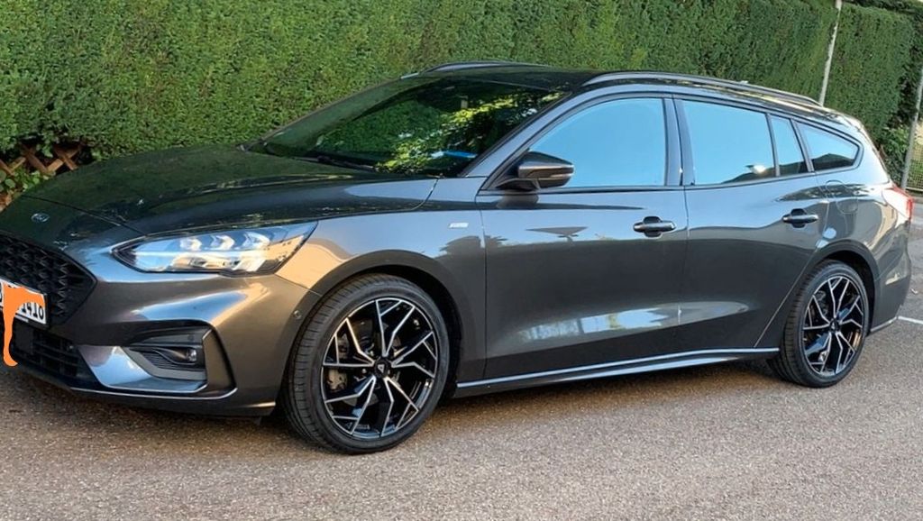 Ford Focus 82.000 km 18.000 &euro; Bietigheim-Bissingen 74321