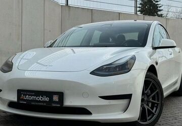 Tesla Model 3 177.000 km 18.999 &euro; Leimen 69181