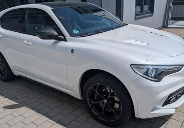 Alfa Romeo Stelvio 59.500 km 46.900 &euro; Oberderdingen 75038