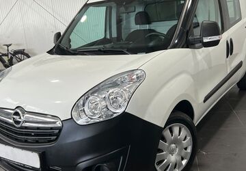 Opel Combo 111.000 km 7.995 &euro; Bretten 75015