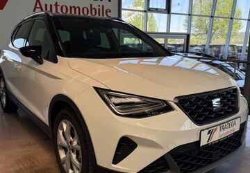 Seat Arona 8.030 km 23.790 &euro; Bruchsal 76646