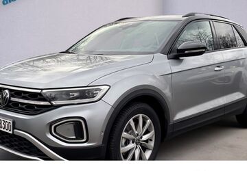 VW T-Roc 5.704 km 47.654 &euro; Walldorf 69190