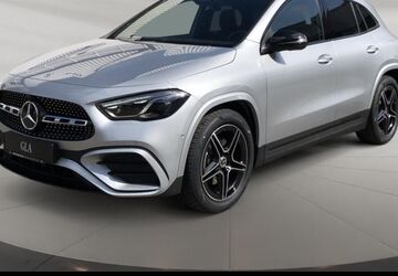 Mercedes-Benz GLA 200 15.644 km 42.489 &euro; Neckarsulm-Obereisesheim 74172