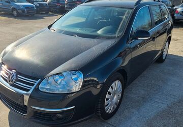 VW Golf 181.000 km 3.400 &euro; Bruchsal 76646