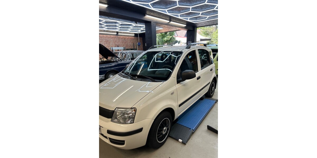 Fiat Panda 65.000 km 4.660 &euro; Erlenbach 74235