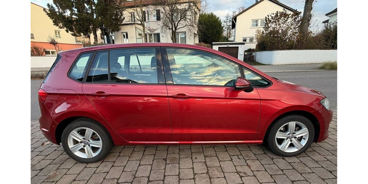 VW Golf Sportsvan 1.4 TSI DSG 1. Hand 46.000 km 11.990 &euro; Neckarsulm 74172