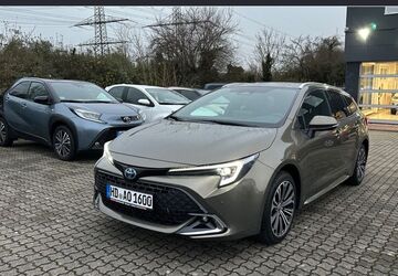 Toyota Corolla 5.479 km 31.890 &euro; Wiesloch 69168