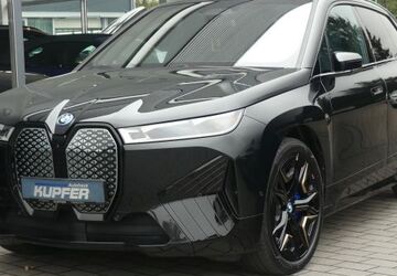 BMW iX 14.200 km 72.900 &euro; Vaihingen / Enz 71665