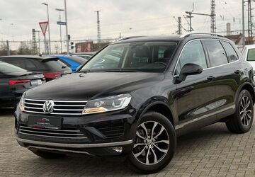 VW Touareg 148.300 km 23.950 &euro; Bruchsal 76646