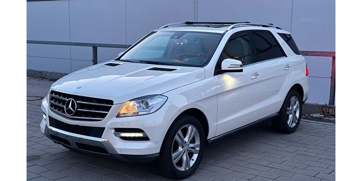 Mercedes-Benz ML 350 250.366 km 14.800 &euro; Bietigheim-Bissingen 74321