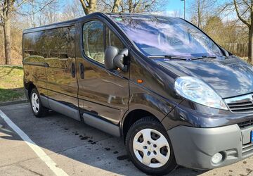 Opel Vivaro 335.000 km 7.900 &euro; Vaihingen an der Enz 71665