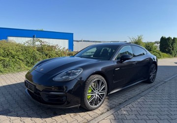 Porsche Panamera 193.500 km 47.900 &euro; Eppingen 75031