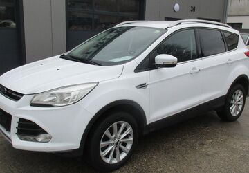Ford Kuga 100.000 km 13.490 &euro; Heilbronn 74081
