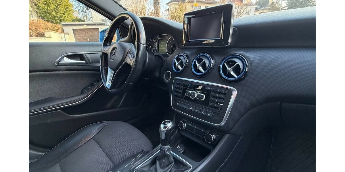 Mercedes-Benz A 180 BlueEFFICIENCY Style Navi 150.000 km 7.490 &euro; Neckarsulm 74172