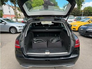 Mercedes-Benz C 300 de C T-Modell Avantgarde Navi Battery 92% 200.000 km 14.990 &euro; Neckarsulm 74172