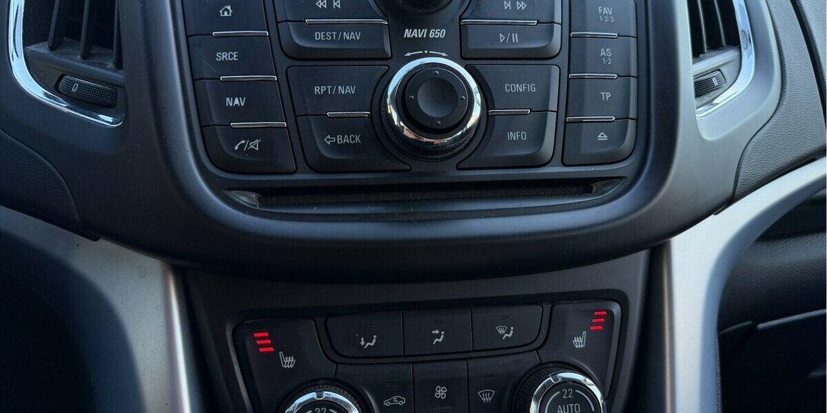 Opel Zafira Tourer Business Edition Navi 1. Hand 114.000 km 9.490 &euro; Neckarsulm 74172